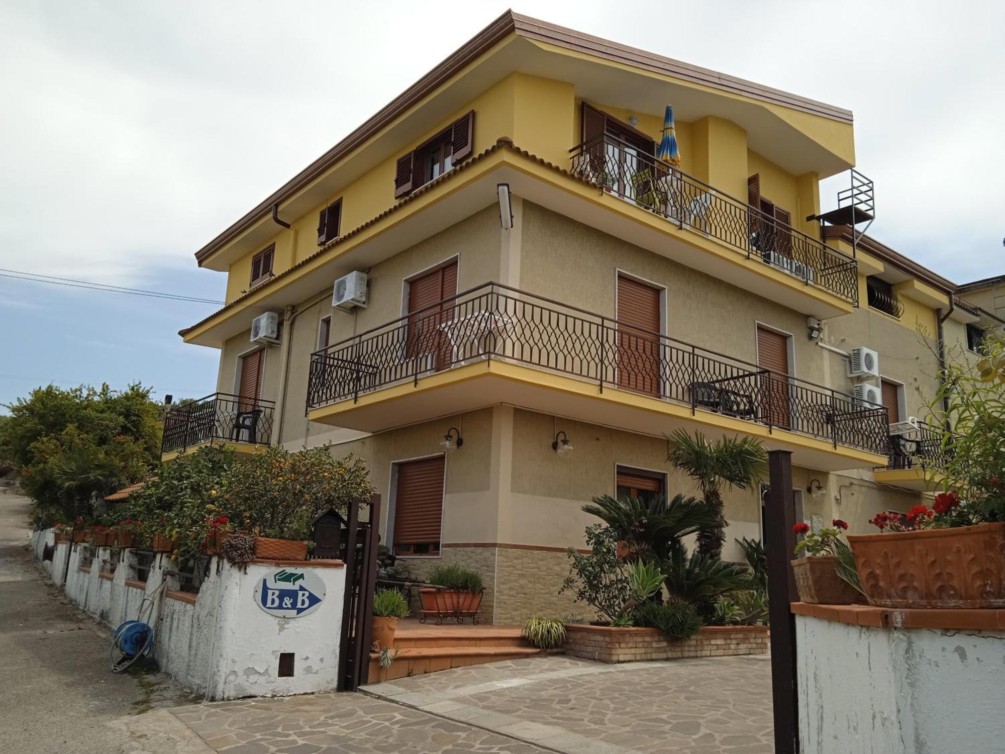 קאפאצ'יו-פאסטום B&B La Porta Del Cilento מראה חיצוני תמונה